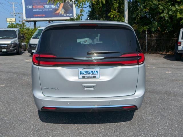 new 2024 Chrysler Pacifica car, priced at $33,355