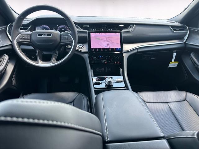 new 2025 Jeep Grand Cherokee L car, priced at $45,085
