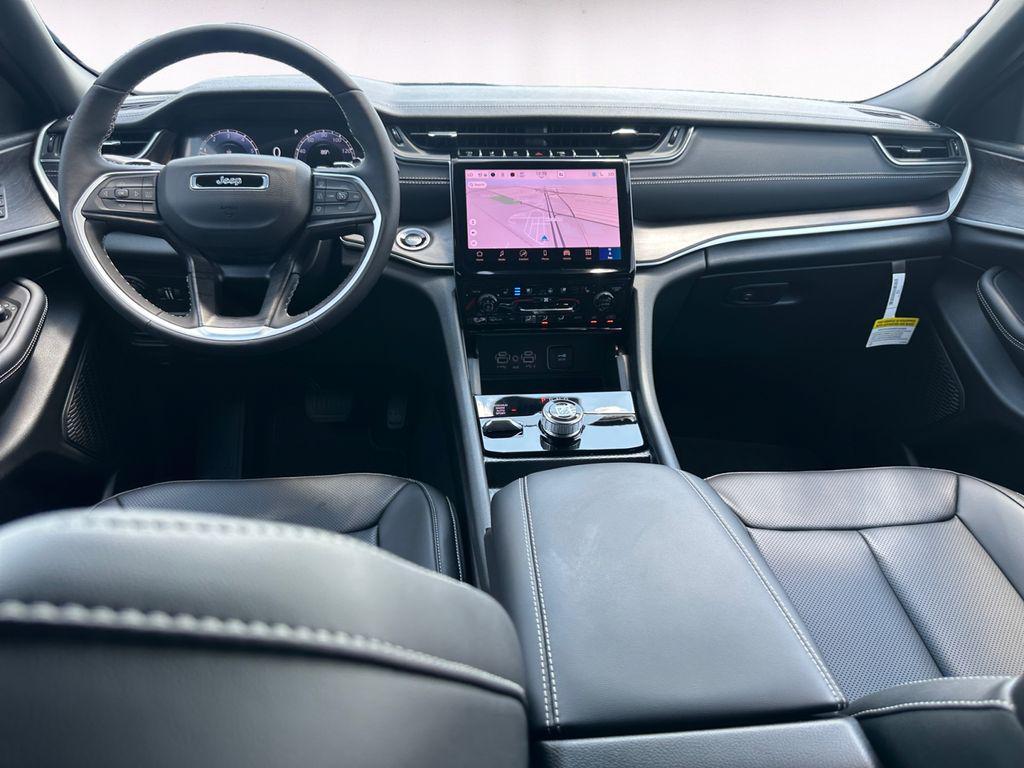 new 2025 Jeep Grand Cherokee L car, priced at $47,585