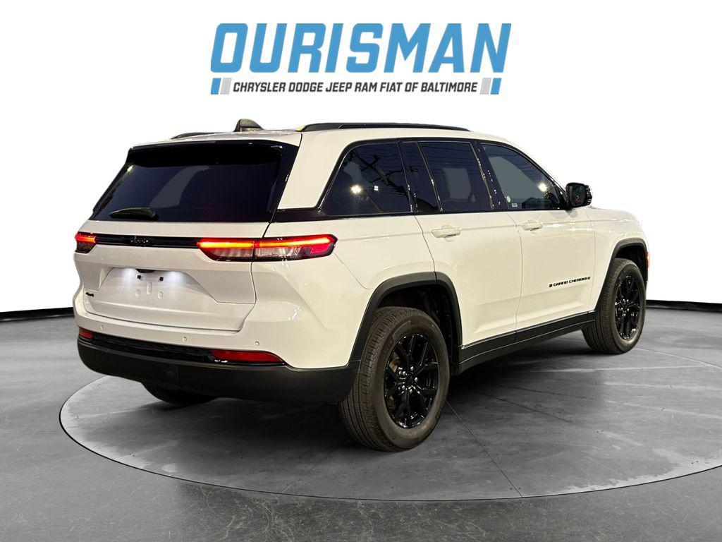 used 2024 Jeep Grand Cherokee car, priced at $26,500