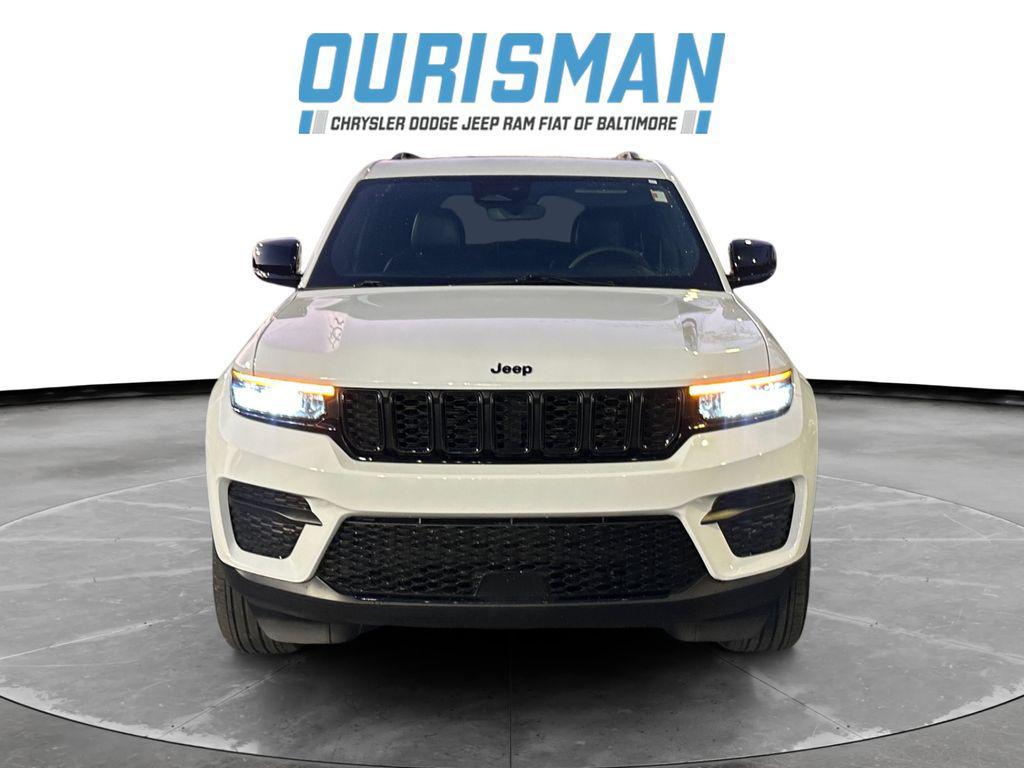 used 2024 Jeep Grand Cherokee car, priced at $26,500