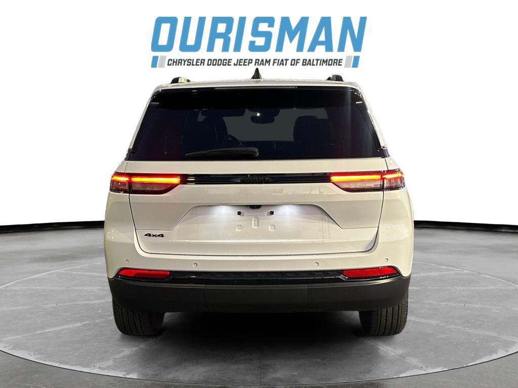 used 2024 Jeep Grand Cherokee car, priced at $26,500