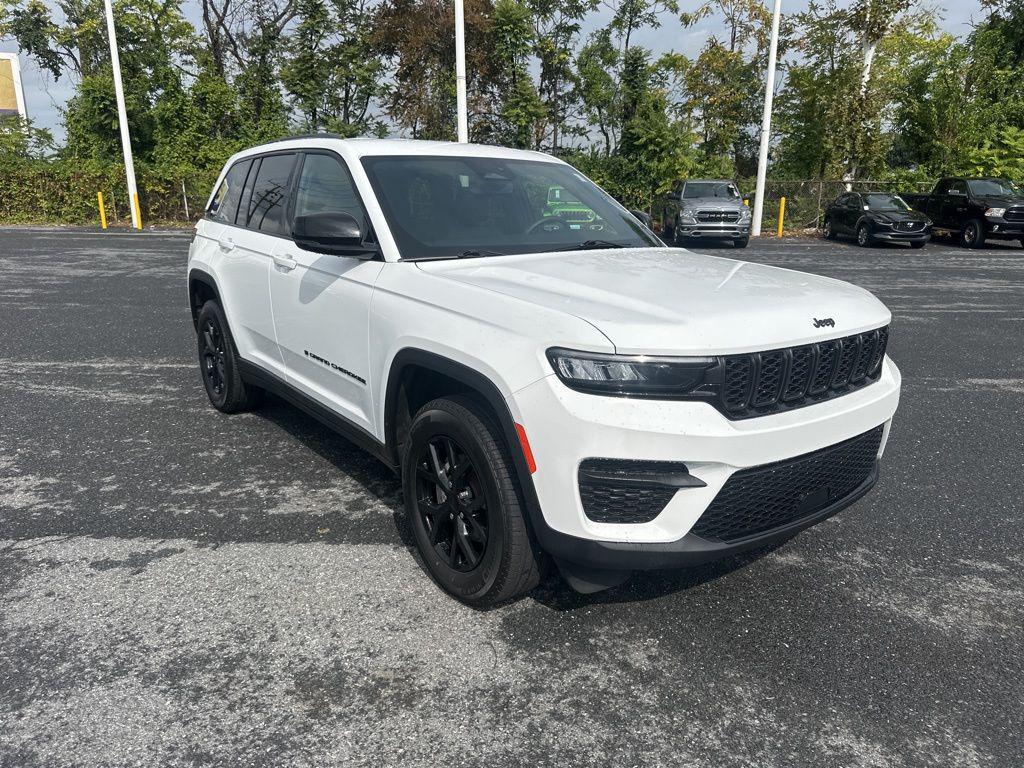 used 2024 Jeep Grand Cherokee car, priced at $29,800