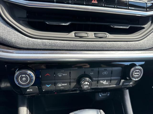 new 2025 Jeep Compass car, priced at $29,585