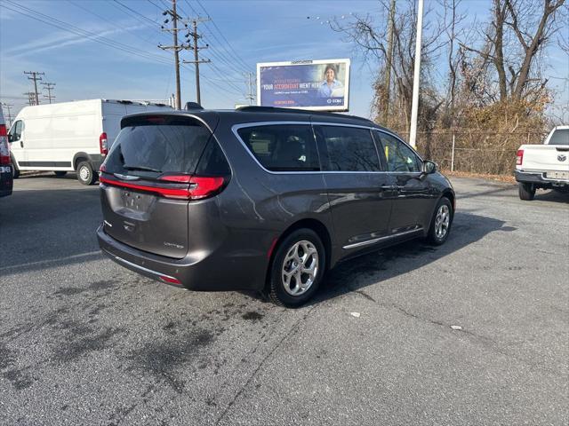 used 2022 Chrysler Pacifica car, priced at $24,000