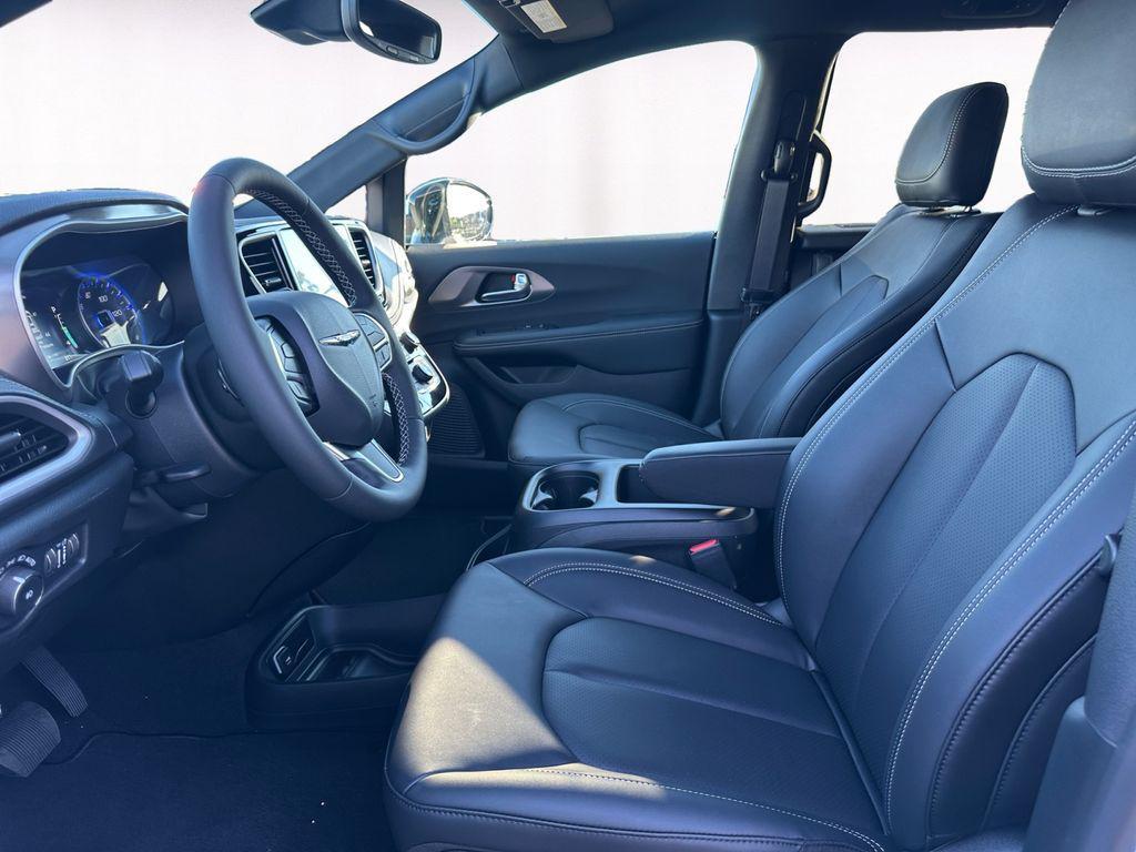 new 2026 Chrysler Pacifica car, priced at $39,340