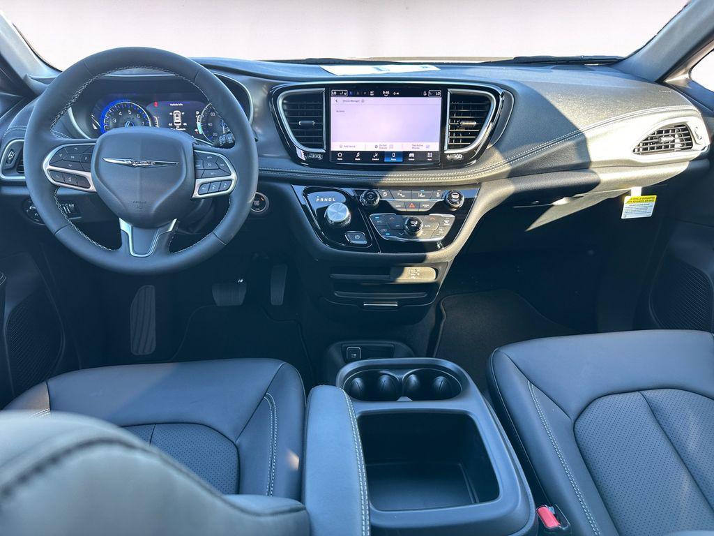 new 2026 Chrysler Pacifica car, priced at $39,340