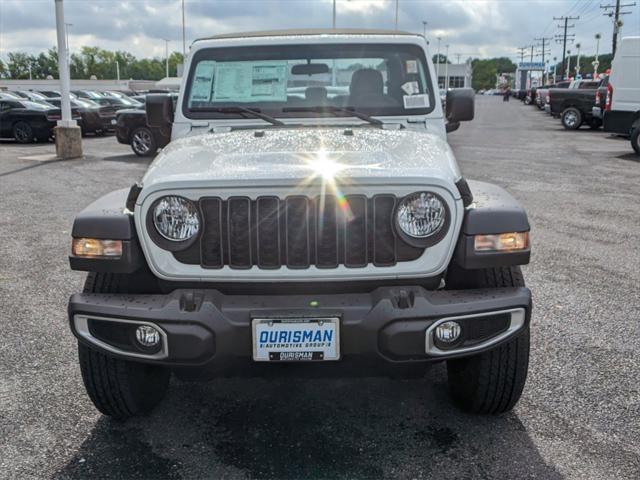 new 2024 Jeep Gladiator car, priced at $39,574