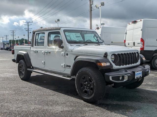 new 2024 Jeep Gladiator car, priced at $39,574