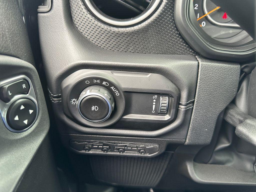 new 2025 Jeep Wrangler car, priced at $56,050