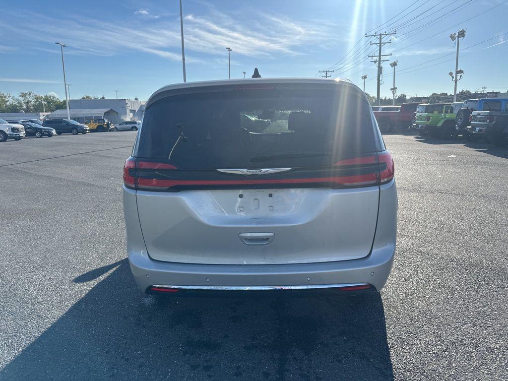 used 2024 Chrysler Pacifica car, priced at $31,800