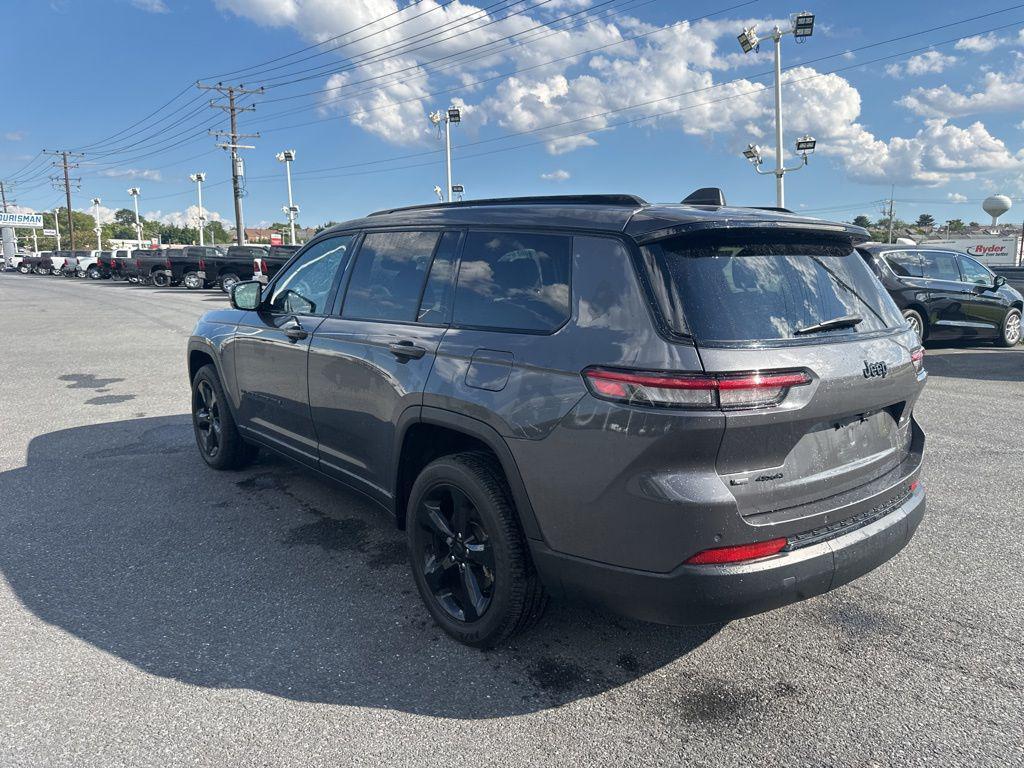 used 2021 Jeep Grand Cherokee L car, priced at $26,800