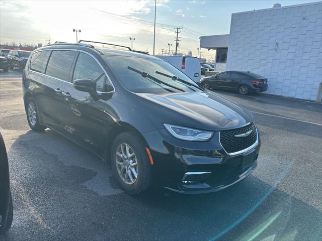 used 2021 Chrysler Pacifica car, priced at $21,500