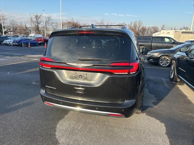 used 2021 Chrysler Pacifica car, priced at $21,500