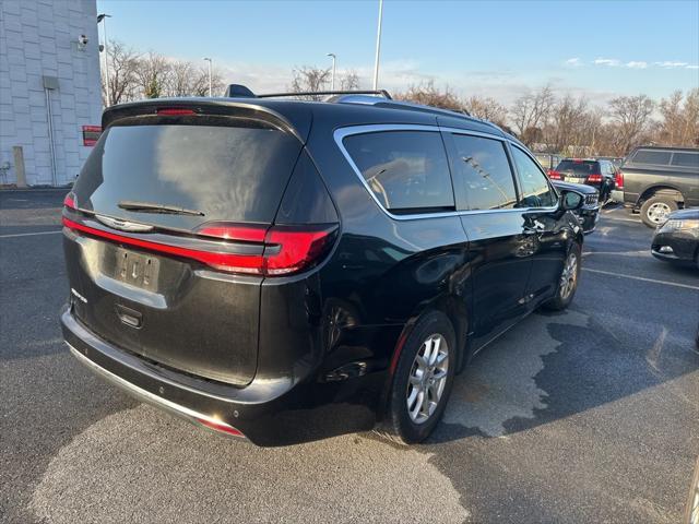 used 2021 Chrysler Pacifica car, priced at $21,500