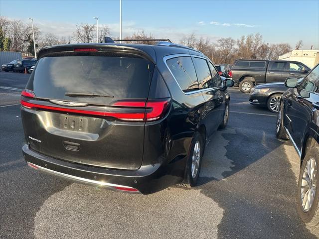 used 2021 Chrysler Pacifica car, priced at $21,500