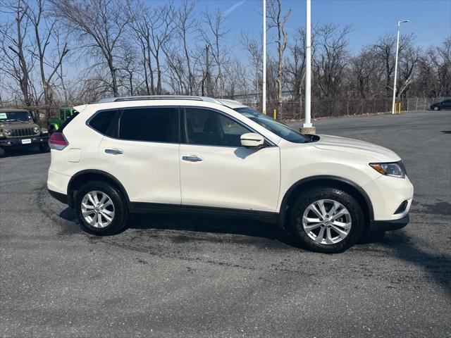 used 2016 Nissan Rogue car, priced at $14,000