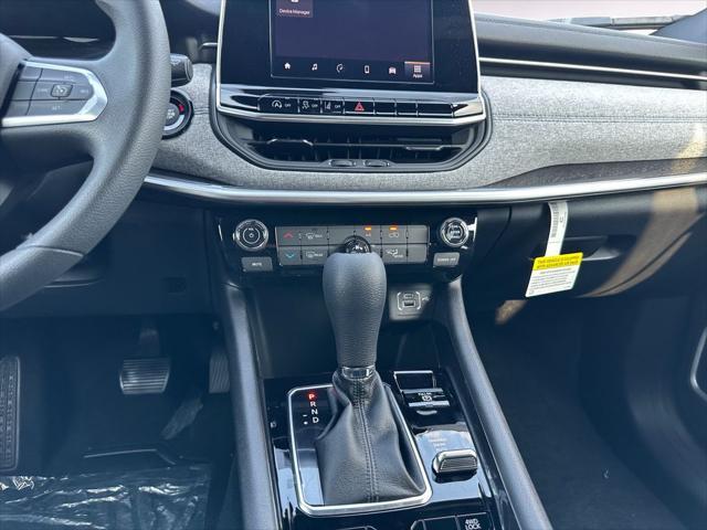 new 2025 Jeep Compass car, priced at $25,490