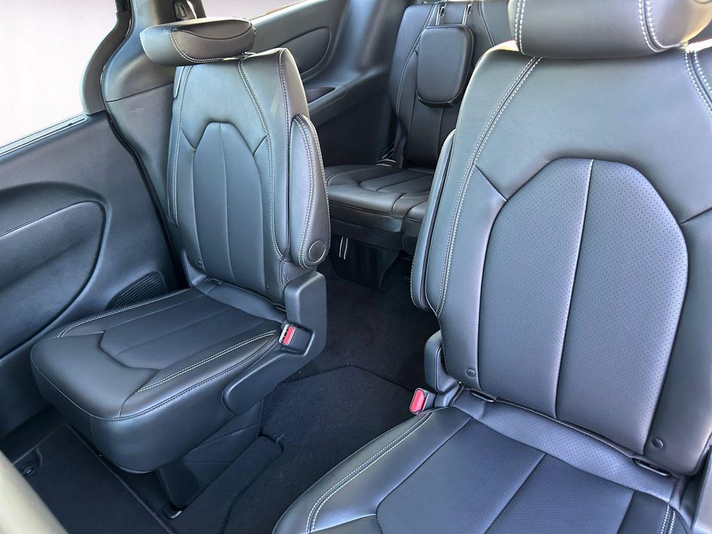 new 2026 Chrysler Pacifica car, priced at $39,340