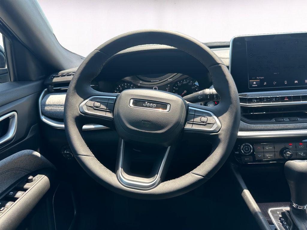 new 2025 Jeep Compass car, priced at $26,434