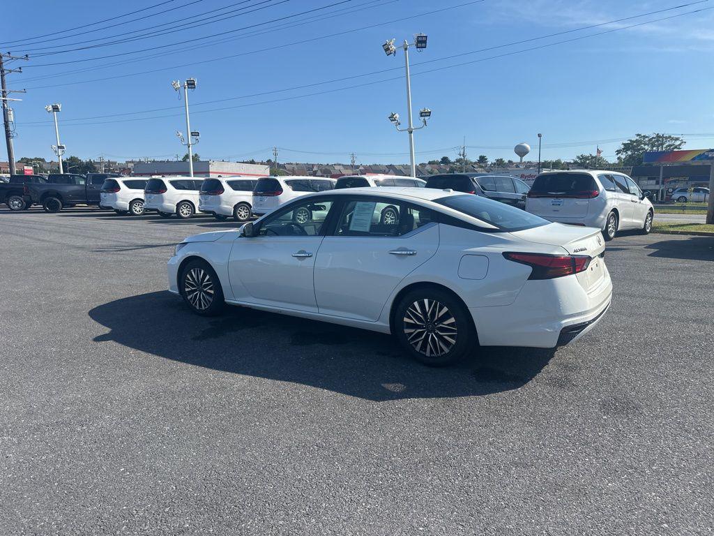 used 2023 Nissan Altima car, priced at $18,900