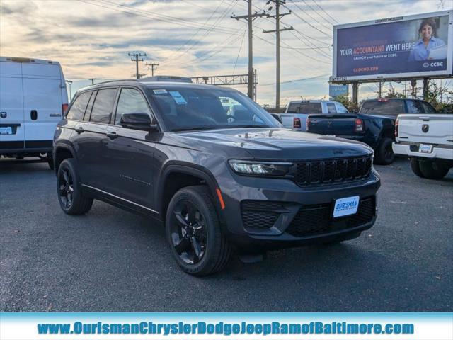 new 2025 Jeep Grand Cherokee car, priced at $42,106