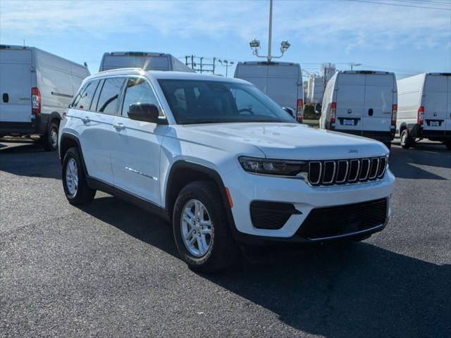 used 2023 Jeep Grand Cherokee car, priced at $27,500