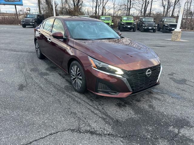 used 2023 Nissan Altima car, priced at $17,500