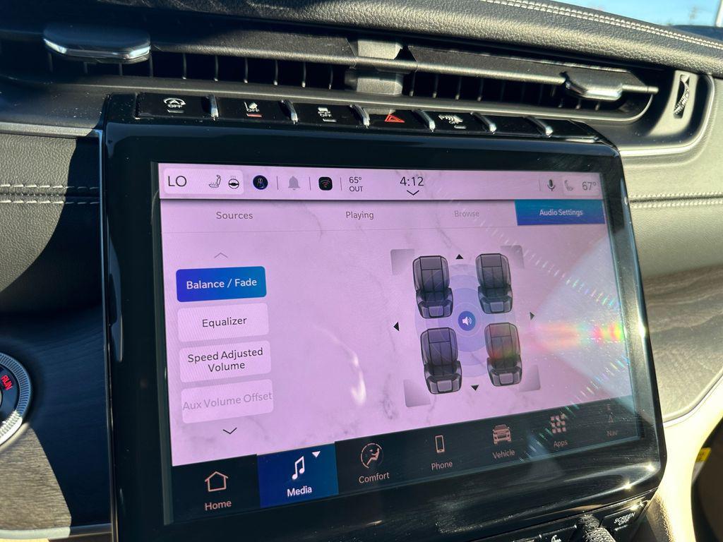 new 2025 Jeep Grand Cherokee car, priced at $45,991