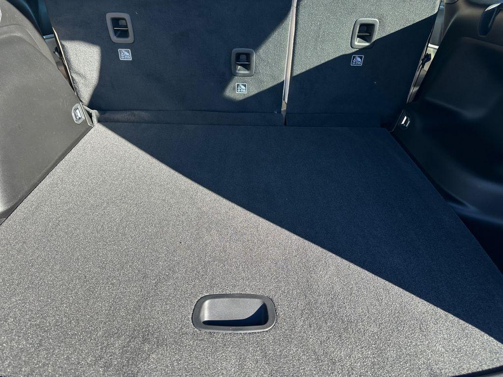 new 2025 Jeep Grand Cherokee car, priced at $45,991