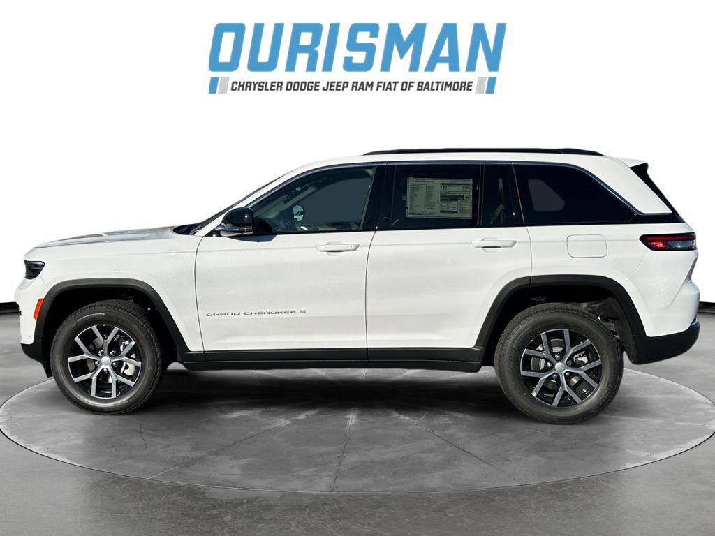 new 2025 Jeep Grand Cherokee car, priced at $45,991