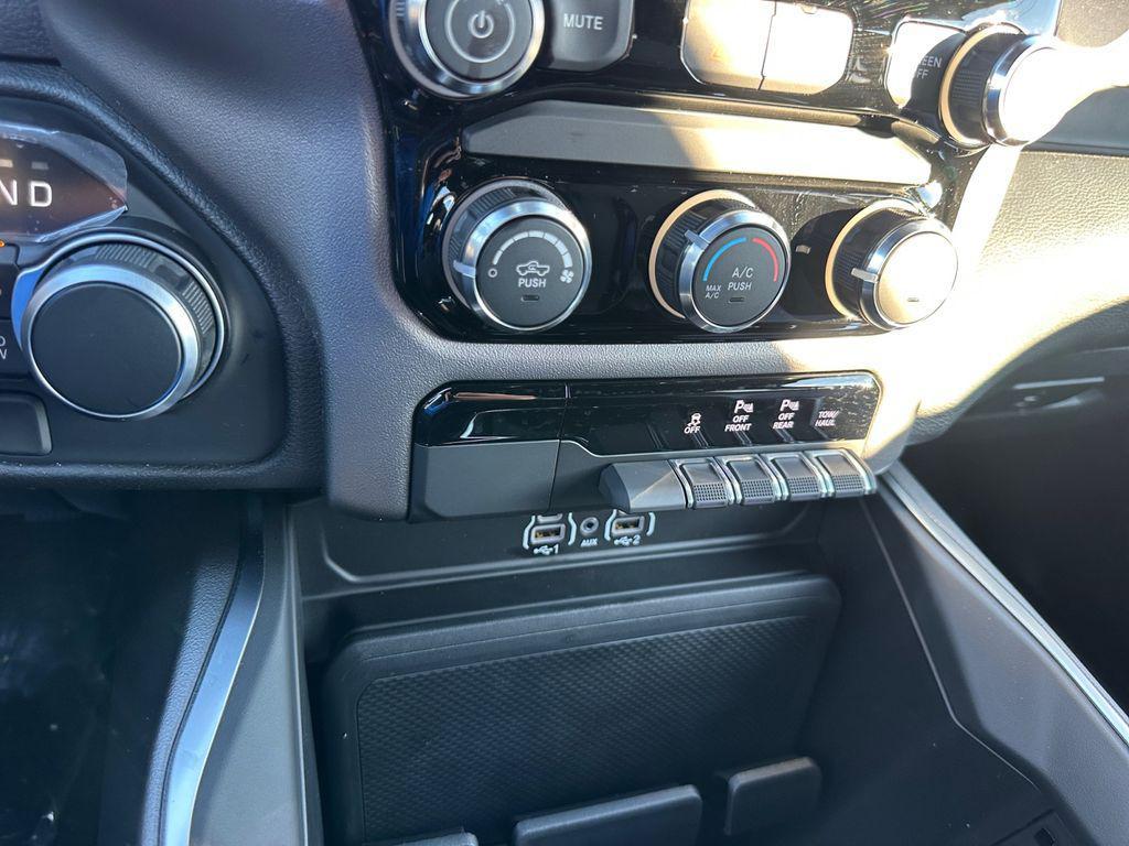 new 2025 Ram 1500 car, priced at $40,906