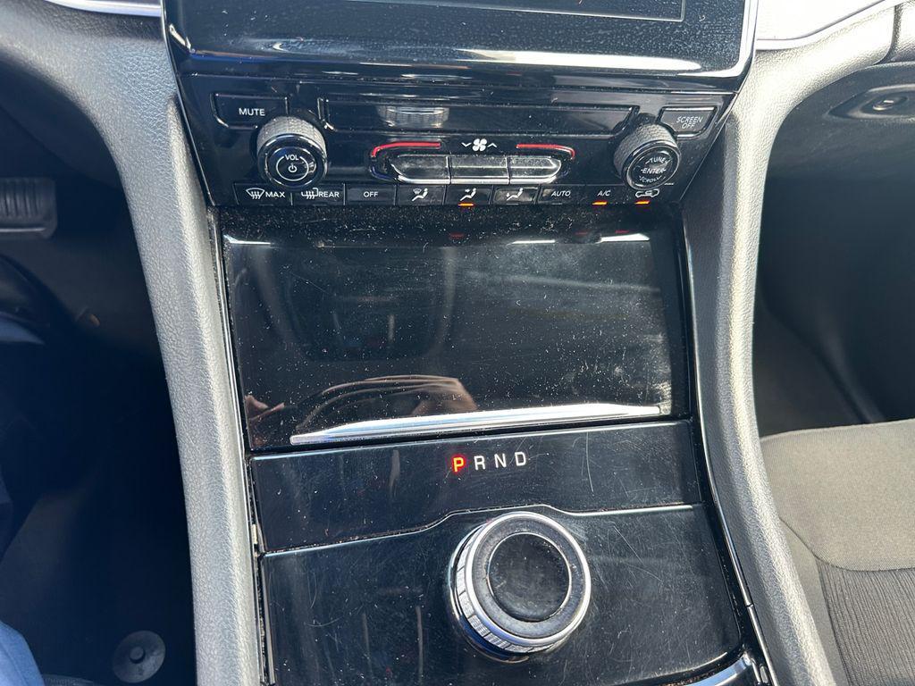 used 2023 Jeep Grand Cherokee car, priced at $27,280