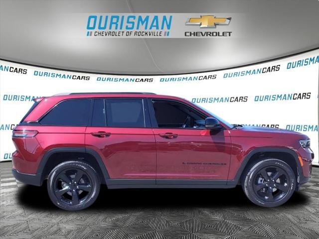 used 2023 Jeep Grand Cherokee car, priced at $31,900