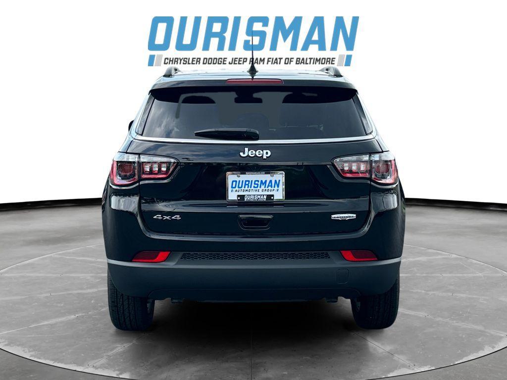 new 2025 Jeep Compass car, priced at $26,827
