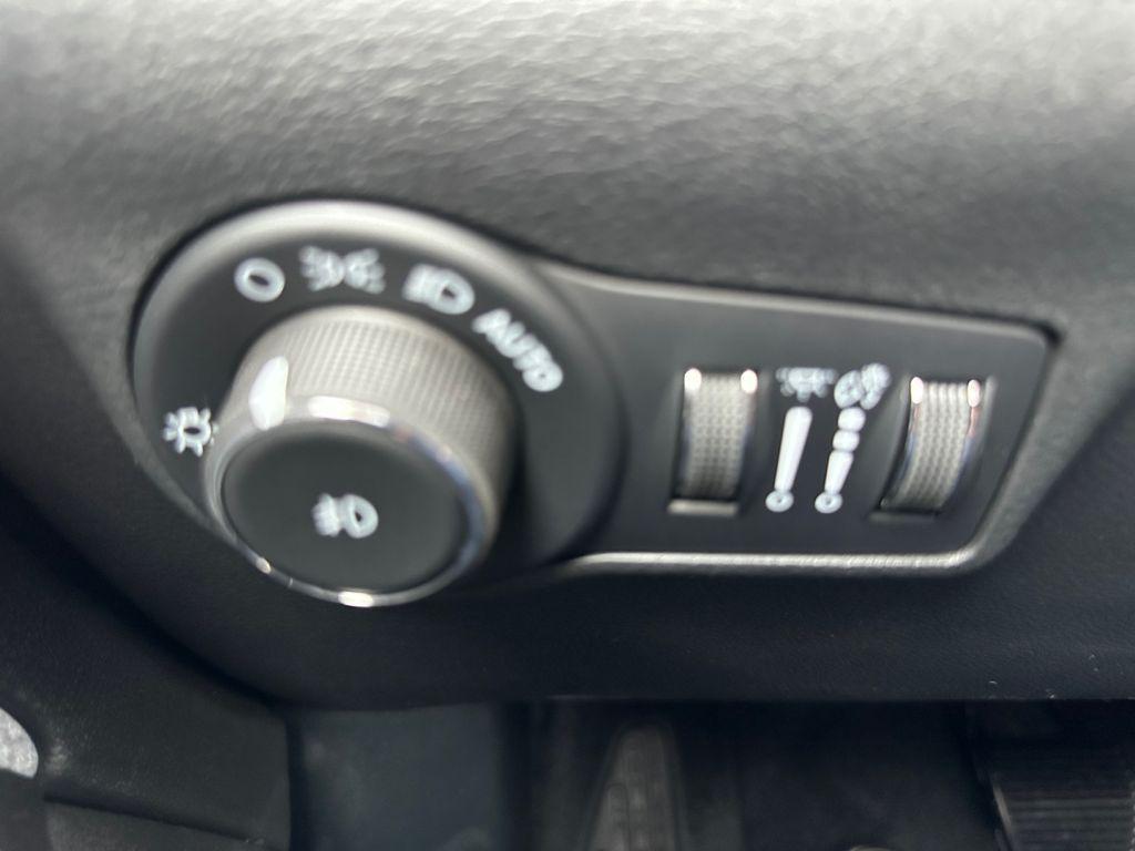 new 2025 Jeep Compass car, priced at $26,827