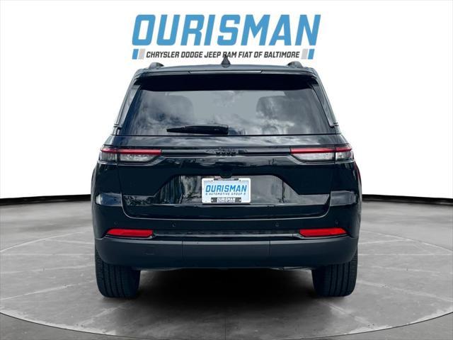 new 2025 Jeep Grand Cherokee car, priced at $43,370