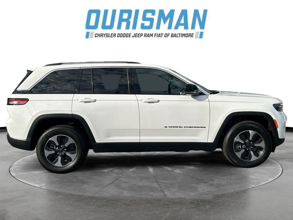 used 2023 Jeep Grand Cherokee 4xe car, priced at $32,155