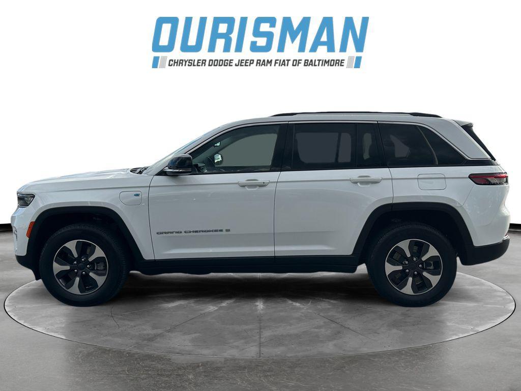 used 2023 Jeep Grand Cherokee 4xe car, priced at $32,155