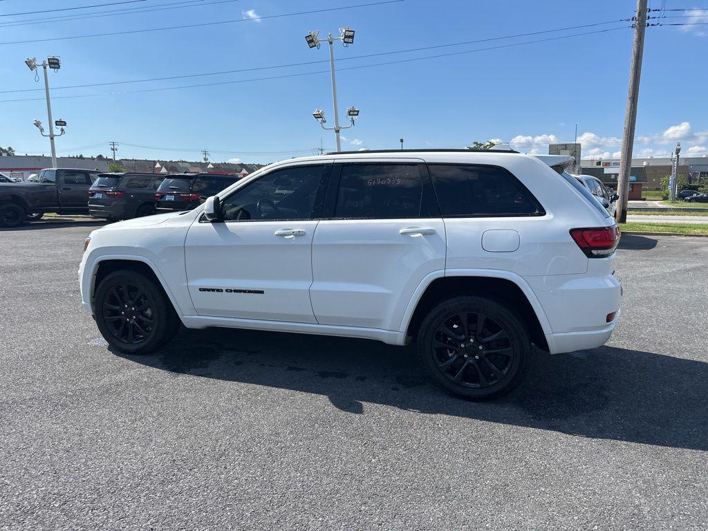 used 2021 Jeep Grand Cherokee car, priced at $24,600