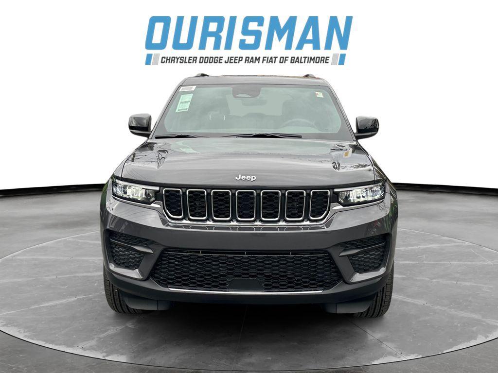 new 2025 Jeep Grand Cherokee car, priced at $39,695