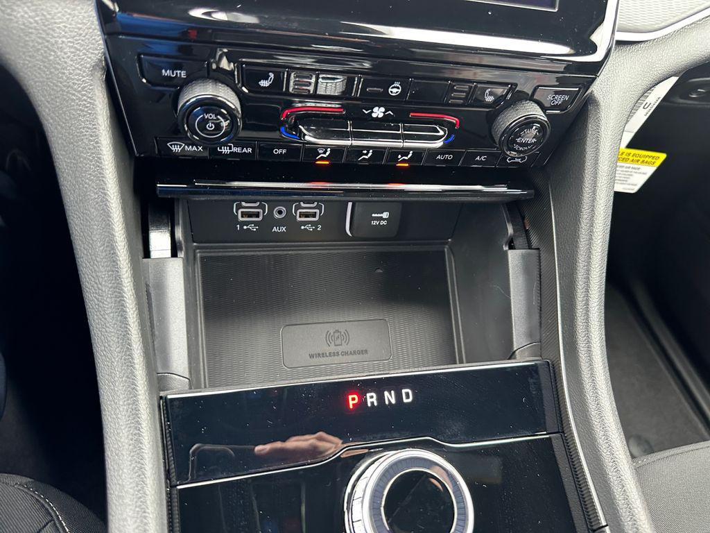 new 2025 Jeep Grand Cherokee car, priced at $39,695