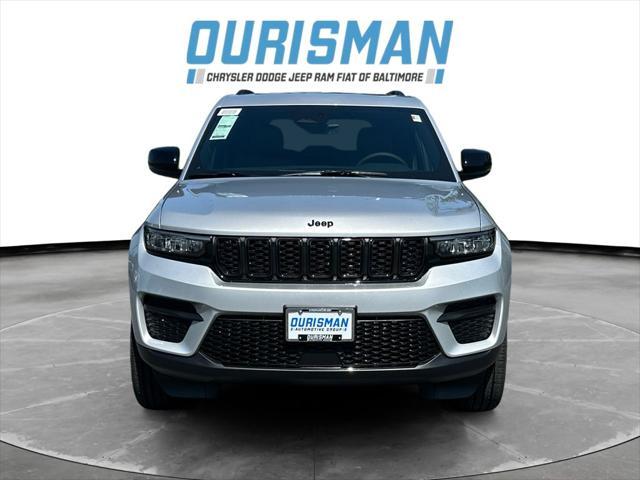 new 2025 Jeep Grand Cherokee car, priced at $41,286