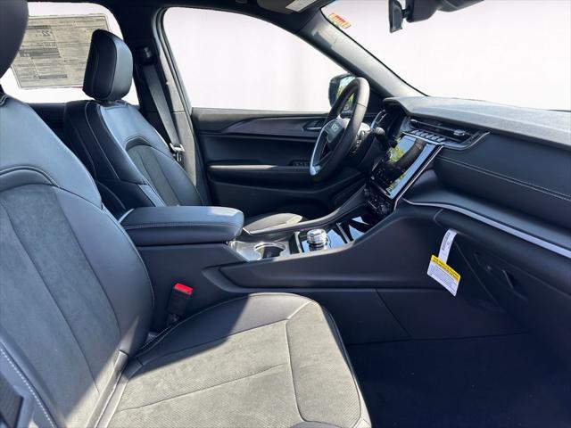 new 2025 Jeep Grand Cherokee car, priced at $41,286