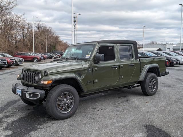 new 2024 Jeep Gladiator car, priced at $35,921