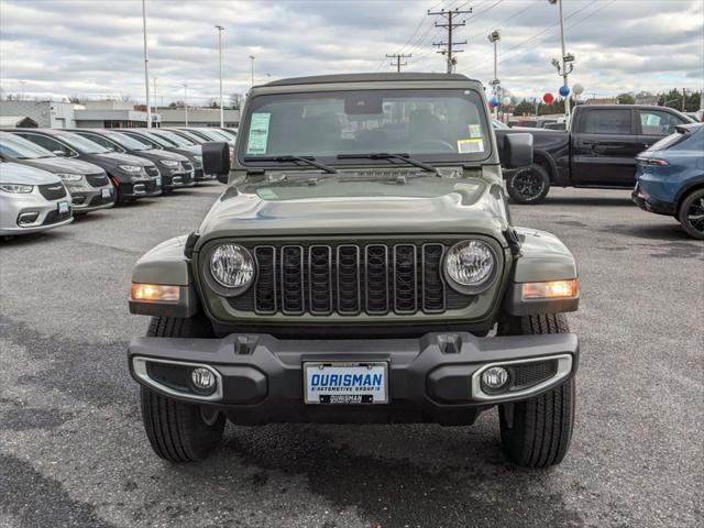 new 2024 Jeep Gladiator car, priced at $35,921