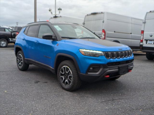 new 2025 Jeep Compass car, priced at $38,134