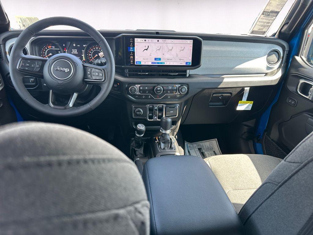 new 2025 Jeep Wrangler car, priced at $40,948