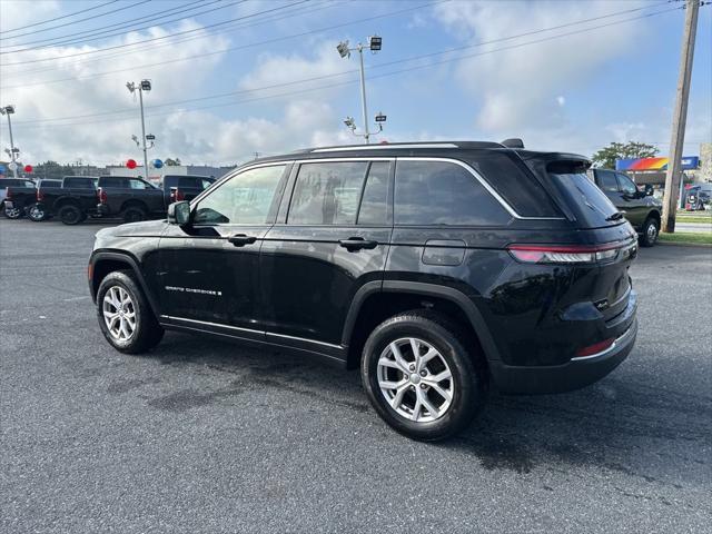 used 2022 Jeep Grand Cherokee car, priced at $29,000