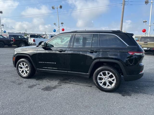 used 2022 Jeep Grand Cherokee car, priced at $29,000